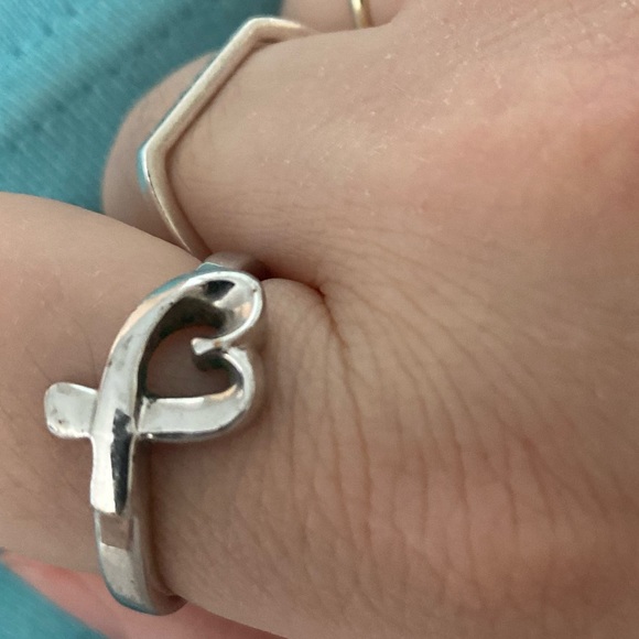 Heart ring - Picture 3 of 5